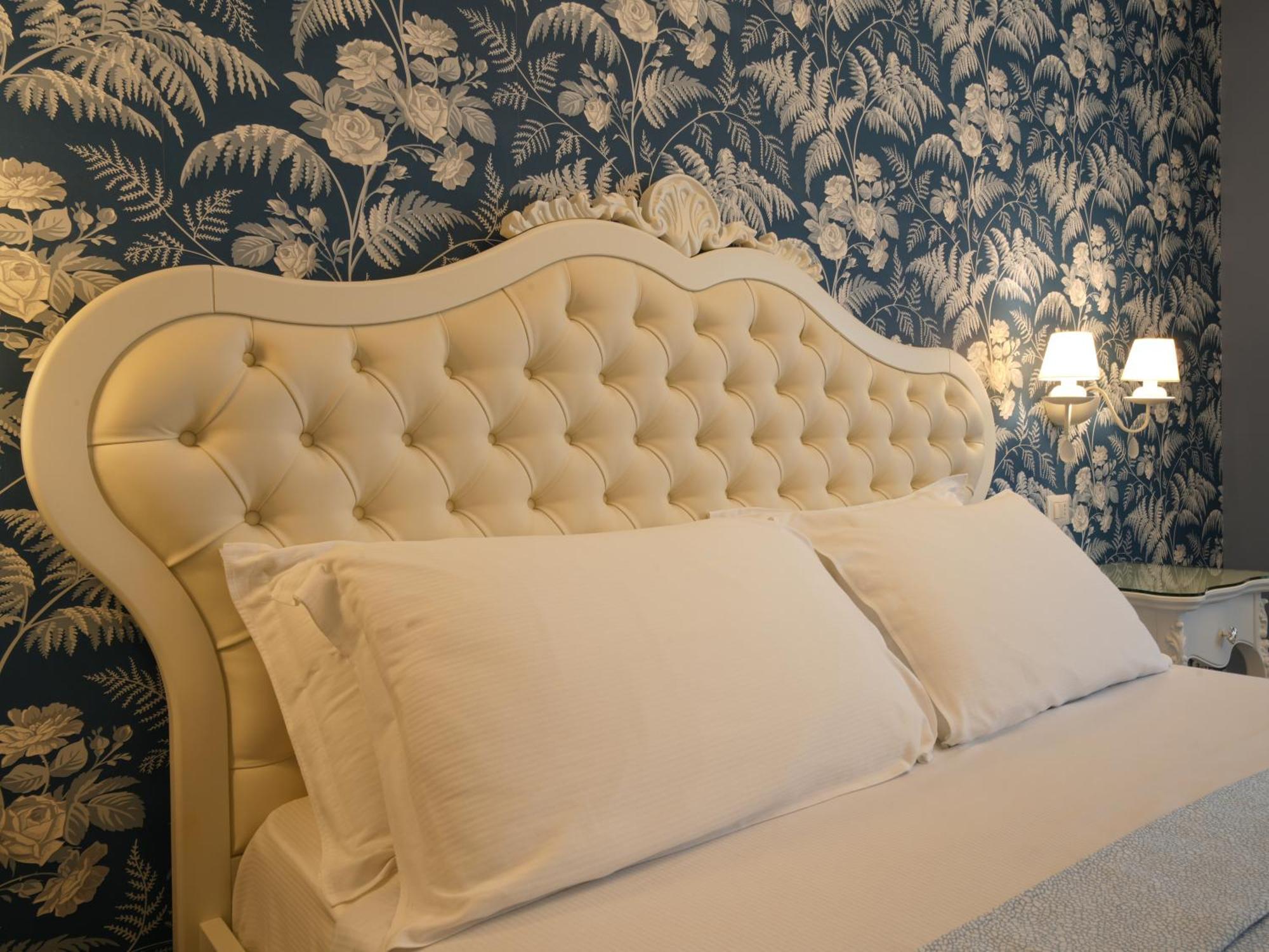 Sui Generis Tropea Luxury Rooms Exteriör bild