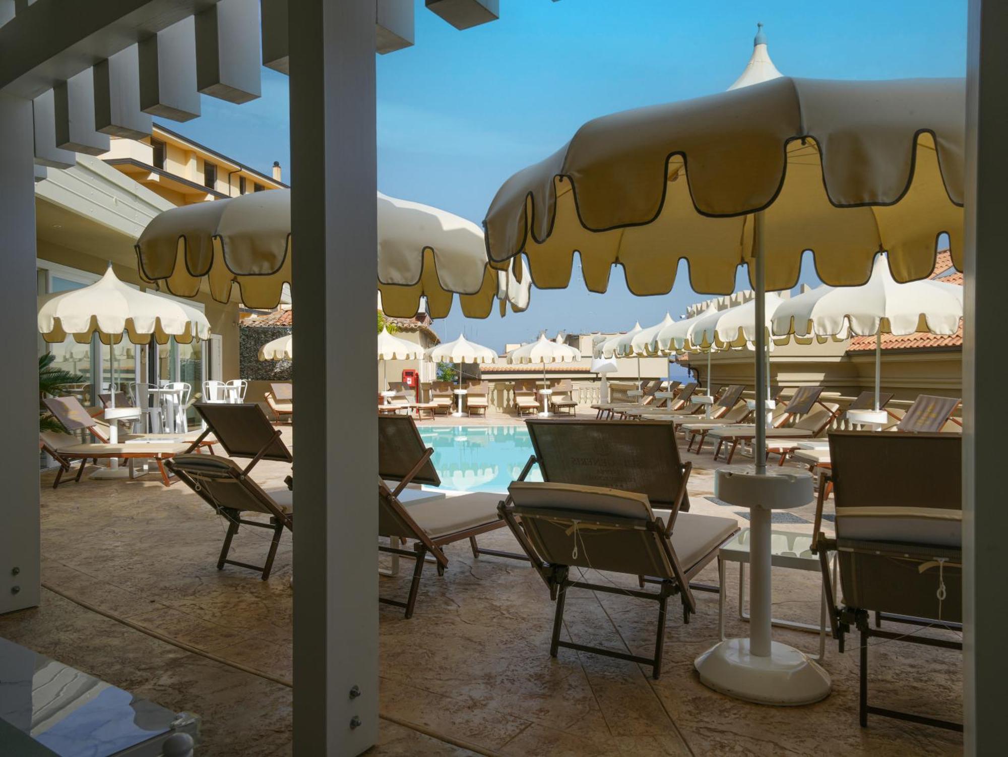 Sui Generis Tropea Luxury Rooms Exteriör bild