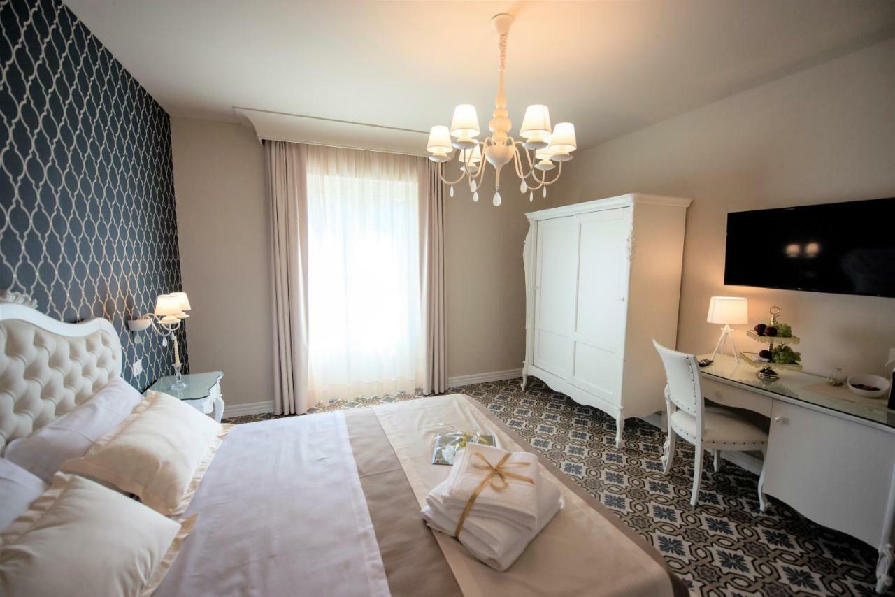 Sui Generis Tropea Luxury Rooms Exteriör bild