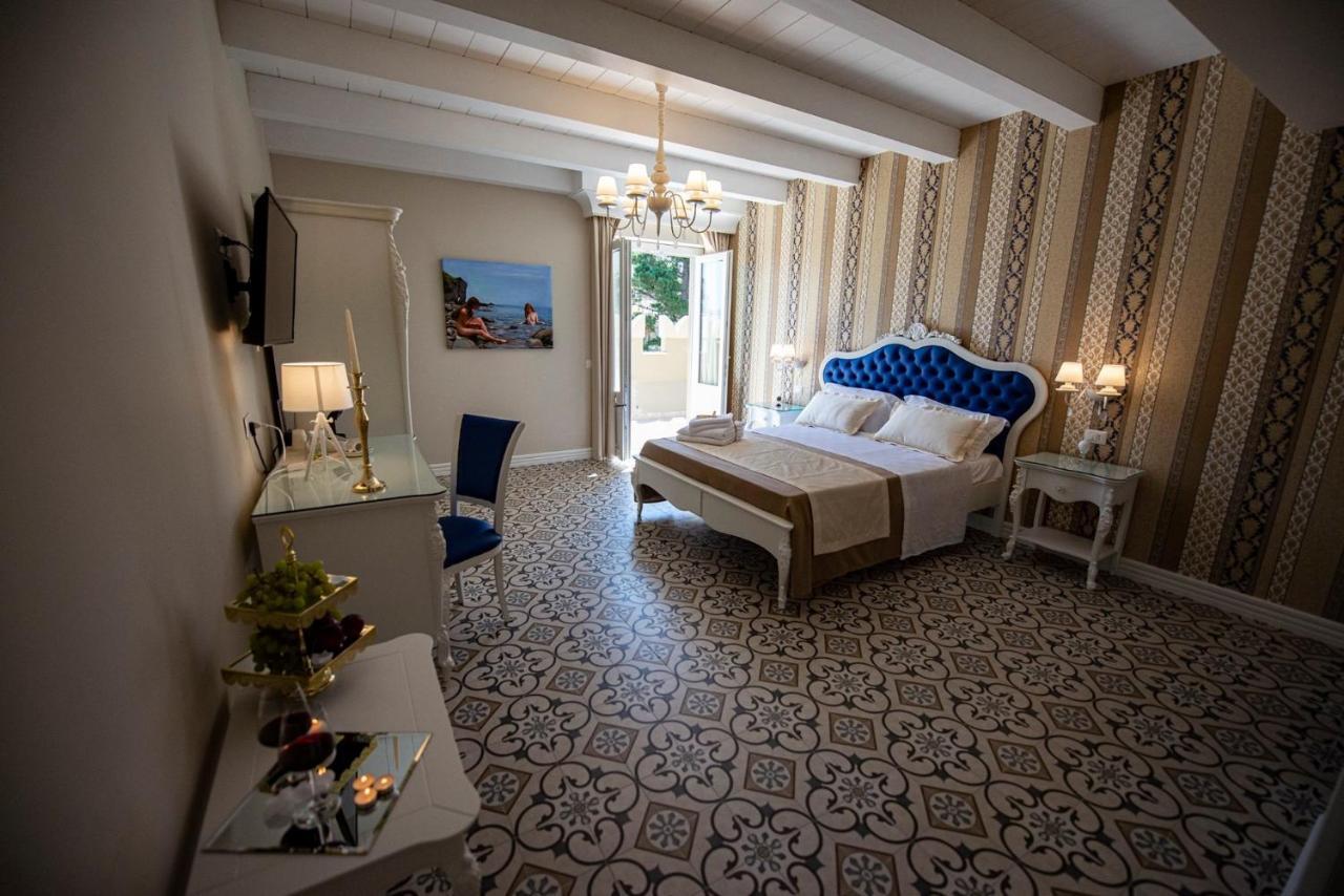 Sui Generis Tropea Luxury Rooms Exteriör bild